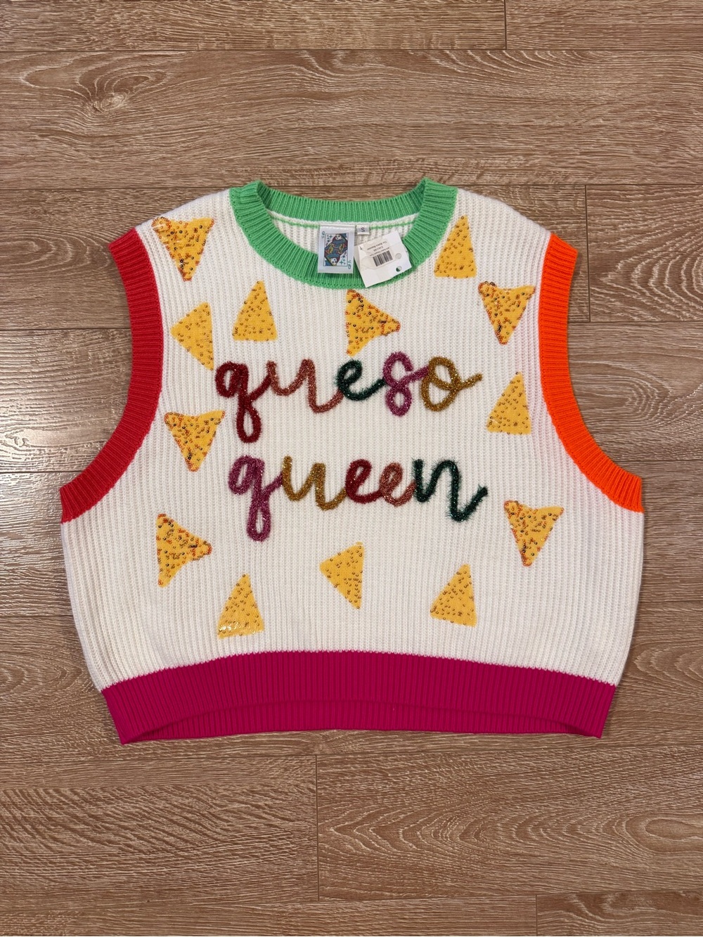 NWT queso queen